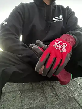 PuttieIn online show from 01/16/26, 02:21