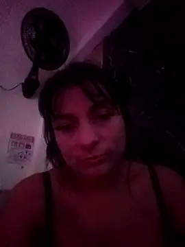 Lawuaifu1 online show from 12/18/25, 05:46