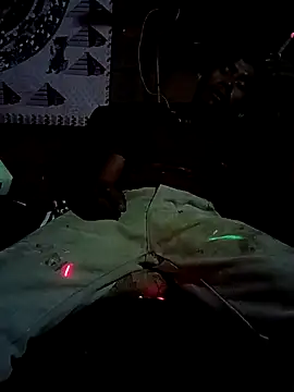 Snapshot of Oaxhot chatting on 03/05/26, 10:39 Oaxhot online show from 03/05/26, 10:39