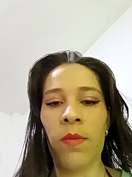 Snapshot of Isabella5_Brown_ chatting on 09/27/25, 05:18 Isabella5 Brown online show from 09/27/25, 05:18
