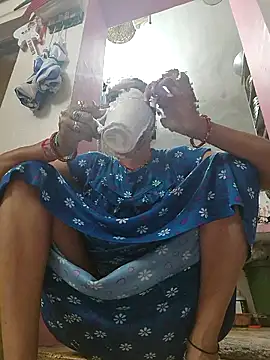 ISHANI-SINGH online show from 09/10/25, 01:49