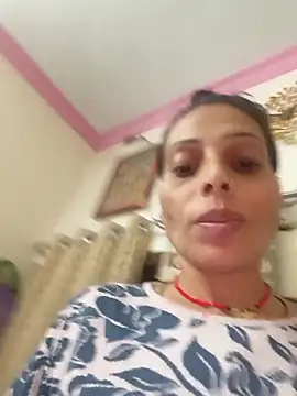 Snapshot of ISHANI-SINGH chatting on 01/05/26, 05:27 ISHANI-SINGH online show from 01/05/26, 05:27