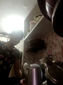 Snapshot of ISHANI-SINGH chatting on 02/15/26, 12:47 ISHANI-SINGH online show from 02/15/26, 12:47