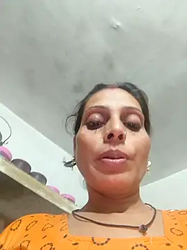 Snapshot of ISHANI-SINGH chatting on 02/18/26, 02:57 ISHANI-SINGH online show from 02/18/26, 02:57