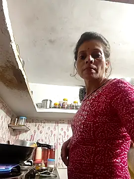 Snapshot of ISHANI-SINGH chatting on 02/26/26, 04:06 ISHANI-SINGH online show from 02/26/26, 04:06