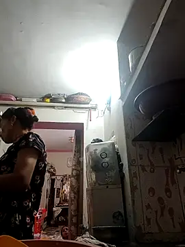 Snapshot of ISHANI-SINGH chatting on 03/24/26, 03:22 ISHANI-SINGH online show from 03/24/26, 03:22