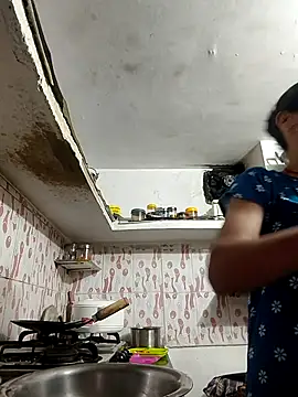 Snapshot of ISHANI-SINGH chatting on 04/02/26, 03:42 ISHANI-SINGH online show from 04/02/26, 03:42