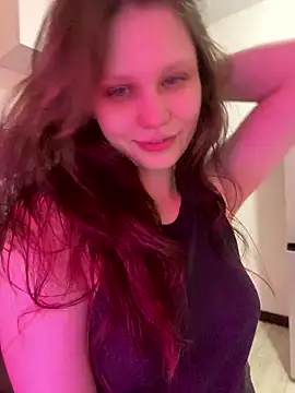 Snapshot of Lunliss chatting on 01/18/26, 11:08 Lunliss online show from 01/18/26, 11:08