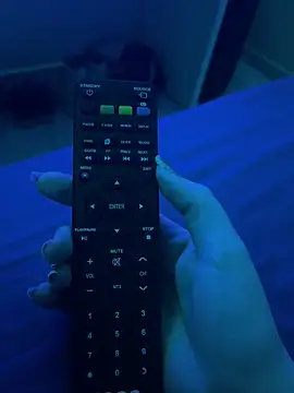 Snapshot of SafadaJS chatting on 09/18/25, 07:10 SafadaJS online show from 09/18/25, 07:10