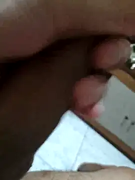 Snapshot of Kidjunior20 chatting on 12/20/25, 04:08 Kidjunior20 online show from 12/20/25, 04:08