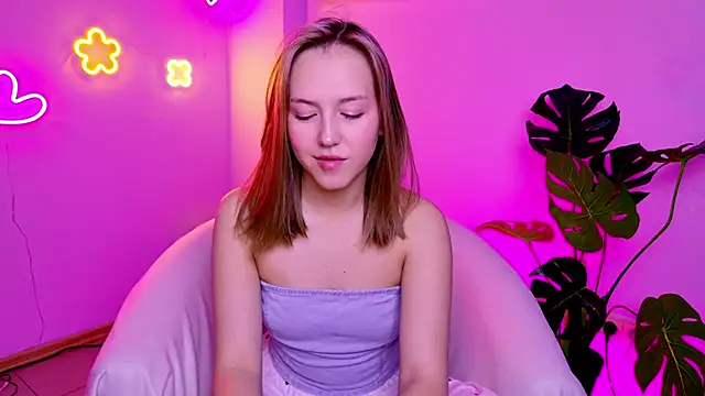 Snapshot of CindySparkl chatting on 02/19/26, 03:13 CindySparkl online show from 02/19/26, 03:13