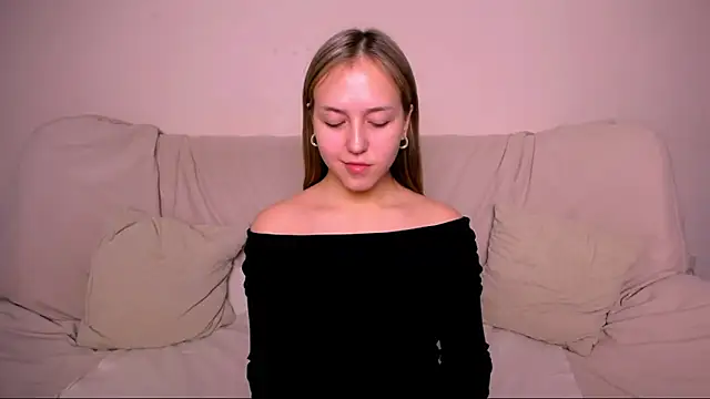 Snapshot of CindySparkl chatting on 03/13/26, 03:57 CindySparkl online show from 03/13/26, 03:57