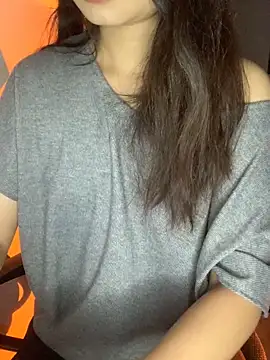 Tinasx56 online show from 10/05/25, 05:55