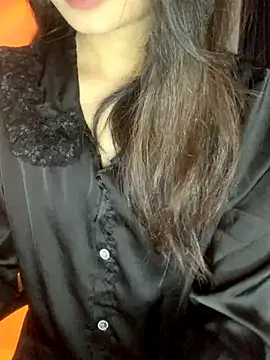 Tinasx56 online show from 10/09/25, 03:32