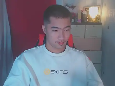 Snapshot of Siege_cum69 chatting on 12/14/25, 06:23 Siege cum69 online show from 12/14/25, 06:23