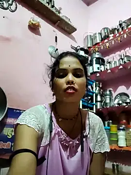 Snapshot of Cut_ragni chatting on 10/07/25, 05:43 Cut ragni online show from 10/07/25, 05:43