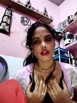 Snapshot of Cut_ragni chatting on 10/27/25, 11:09 Cut ragni online show from 10/27/25, 11:09