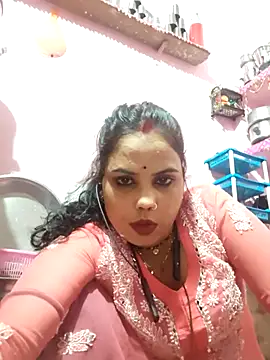 Snapshot of Cut_ragni chatting on 02/26/26, 05:56 Cut ragni online show from 02/26/26, 05:56