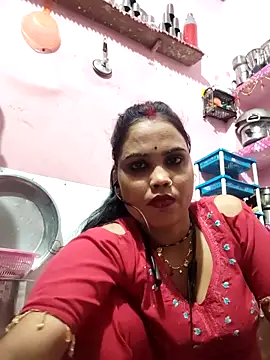 Snapshot of Cut_ragni chatting on 02/27/26, 05:35 Cut ragni online show from 02/27/26, 05:35
