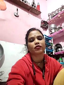 Snapshot of Cut_ragni chatting on 03/06/26, 05:31 Cut ragni online show from 03/06/26, 05:31