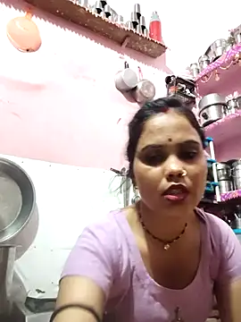 Snapshot of Cut_ragni chatting on 03/11/26, 05:08 Cut ragni online show from 03/11/26, 05:08