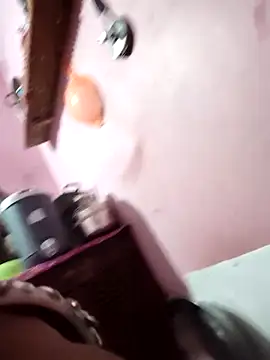 Snapshot of Cut_ragni chatting on 03/16/26, 05:17 Cut ragni online show from 03/16/26, 05:17