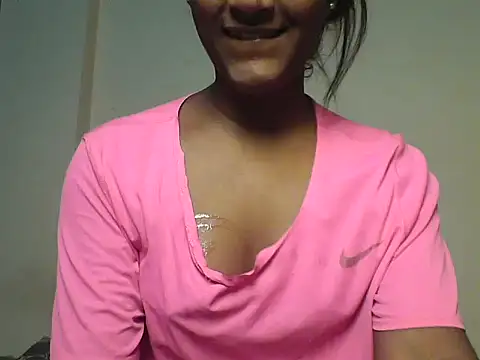 Snapshot of mickle_james chatting on 07/19/26, 08:12 mickle james online show from 07/19/26, 08:12