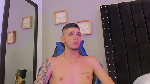 Mathewboy1 online show from 12/03/25, 07:12