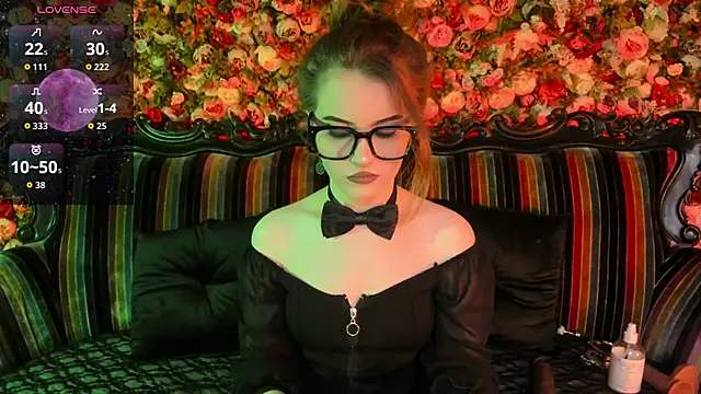 Snapshot of EllieMori chatting on 02/28/26, 03:35 EllieMori online show from 02/28/26, 03:35