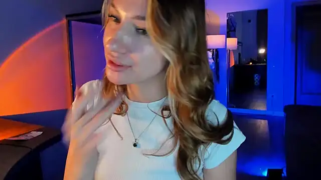 MariGven online show from 11/18/25, 02:32