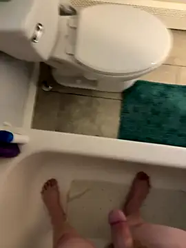 Snapshot of Buck2000 chatting on 09/17/25, 09:16 Buck2000 online show from 09/17/25, 09:16