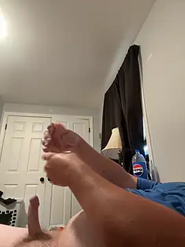 Snapshot of Buck2000 chatting on 10/07/25, 02:36 Buck2000 online show from 10/07/25, 02:36