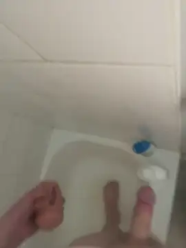 Snapshot of Buck2000 chatting on 02/10/26, 06:23 Buck2000 online show from 02/10/26, 06:23