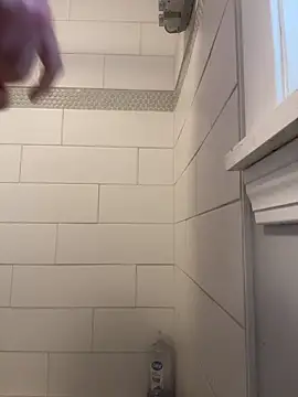 Snapshot of Buck2000 chatting on 04/02/26, 01:31 Buck2000 online show from 04/02/26, 01:31