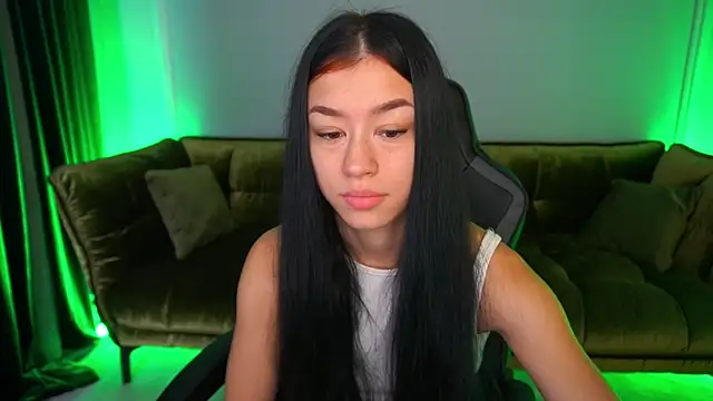 FataleNellie online show from 10/29/25, 09:49