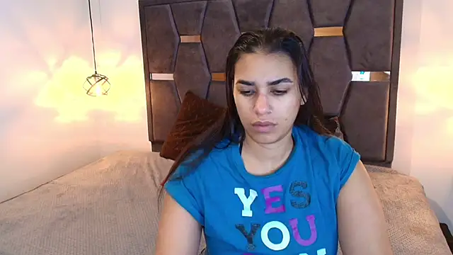 Snapshot of Lia_Blake_ chatting on 04/06/26, 11:33 Lia Blake online show from 04/06/26, 11:33