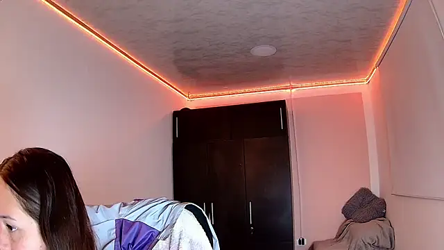 Violet moon24 online show from 10/09/25, 11:08