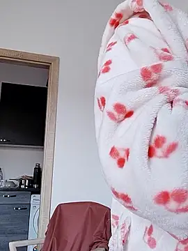 VikaKing online show from 11/13/25, 10:14