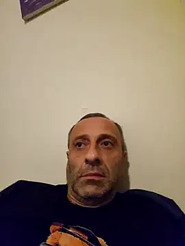 Snapshot of NY-DuDu chatting on 02/13/26, 01:23 NY-DuDu online show from 02/13/26, 01:23