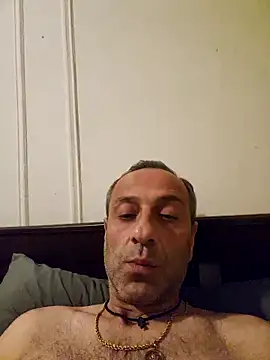 Snapshot of NY-DuDu chatting on 02/25/26, 05:17 NY-DuDu online show from 02/25/26, 05:17