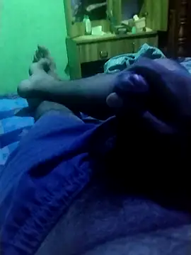 Snapshot of Girls_pussy_rider chatting on 11/09/25, 04:38 Girls pussy rider online show from 11/09/25, 04:38