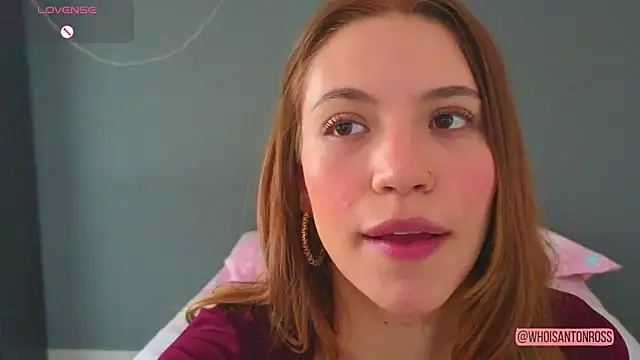 Snapshot of AntonellaaRossii chatting on 03/12/26, 02:01 AntonellaaRossii online show from 03/12/26, 02:01