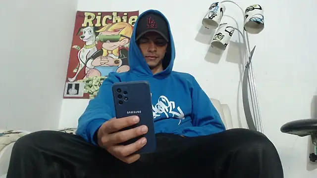 Thomasjons  online show from 12/02/25, 01:33