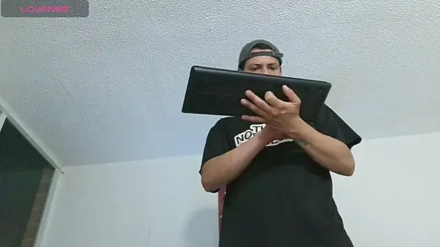 Thomasjons  online show from 06/26/26, 03:00