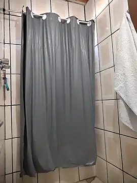 Snapshot of Dicksweet25 chatting on 10/01/25, 05:19 Dicksweet25 online show from 10/01/25, 05:19