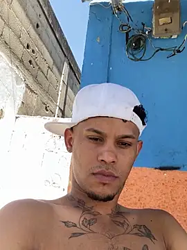 Snapshot of Rick_big chatting on 11/08/25, 04:29 Rick big online show from 11/08/25, 04:29