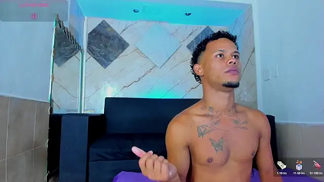 Snapshot of Rick_big chatting on 04/07/26, 04:46 Rick big online show from 04/07/26, 04:46