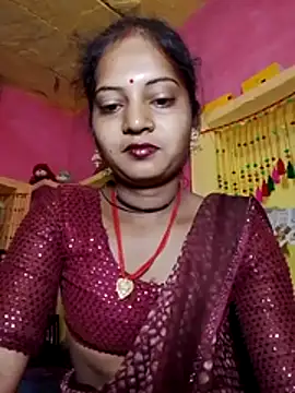 Snapshot of Hot_bbbb chatting on 03/31/26, 10:21 Hot bbbb online show from 03/31/26, 10:21