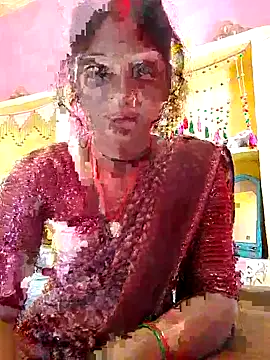 Snapshot of Hot_bbbb chatting on 04/04/26, 06:11 Hot bbbb online show from 04/04/26, 06:11