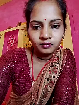 Snapshot of Hot_bbbb chatting on 04/11/26, 06:29 Hot bbbb online show from 04/11/26, 06:29